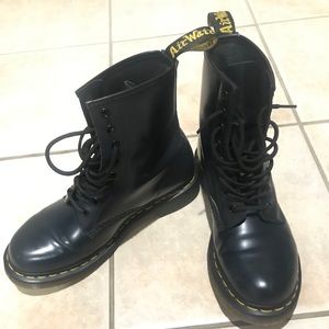 Dr. Martens Boots, Women’s Size 8, Blue